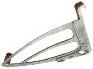 铝制底盘支架，汽车零部件的一部分，由凯韬公司制造